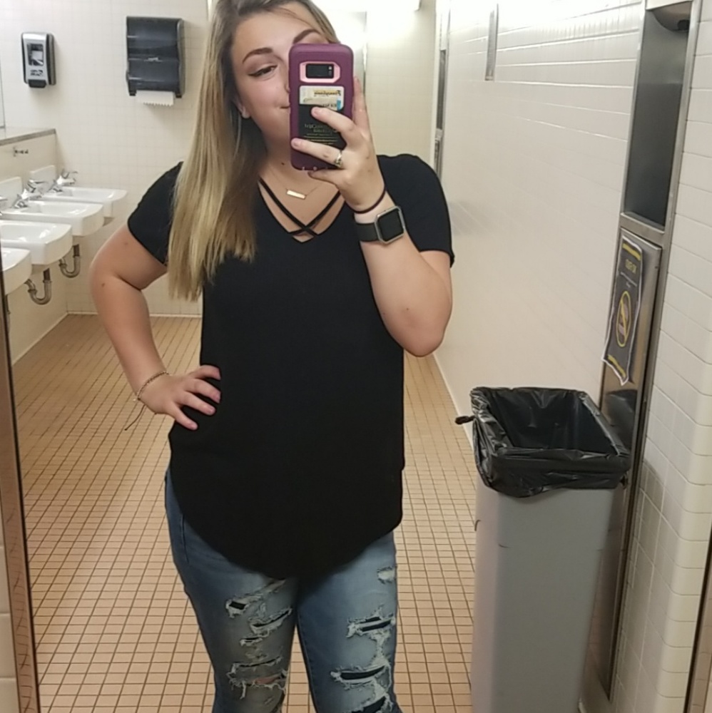 Meet your Posher, Sydney